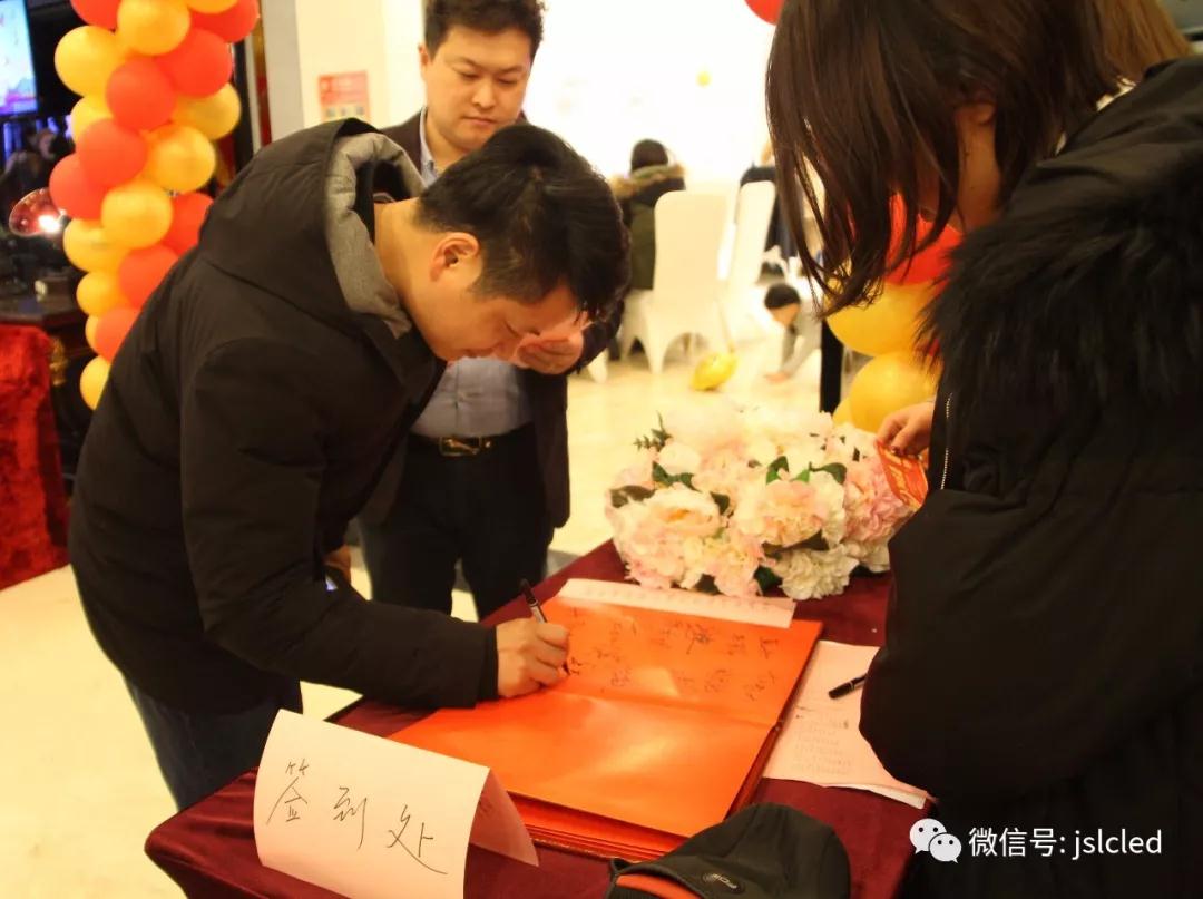 BBt贝博·艾弗森官网