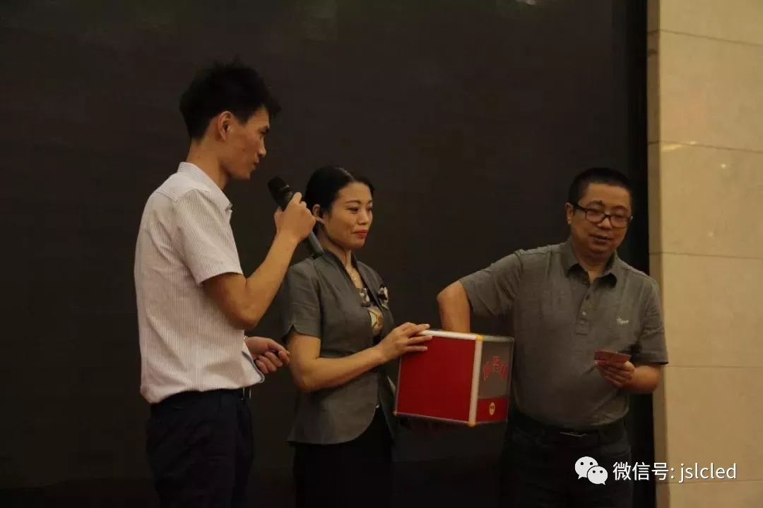 BBt贝博·艾弗森官网