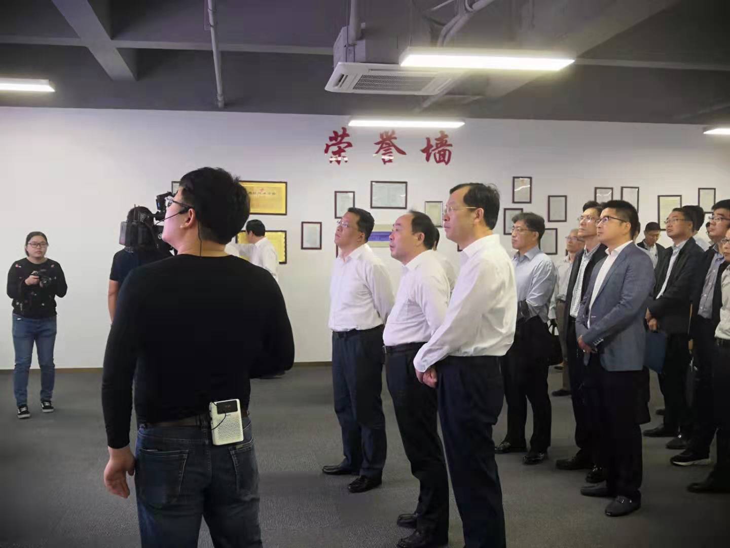 BBt贝博·艾弗森官网