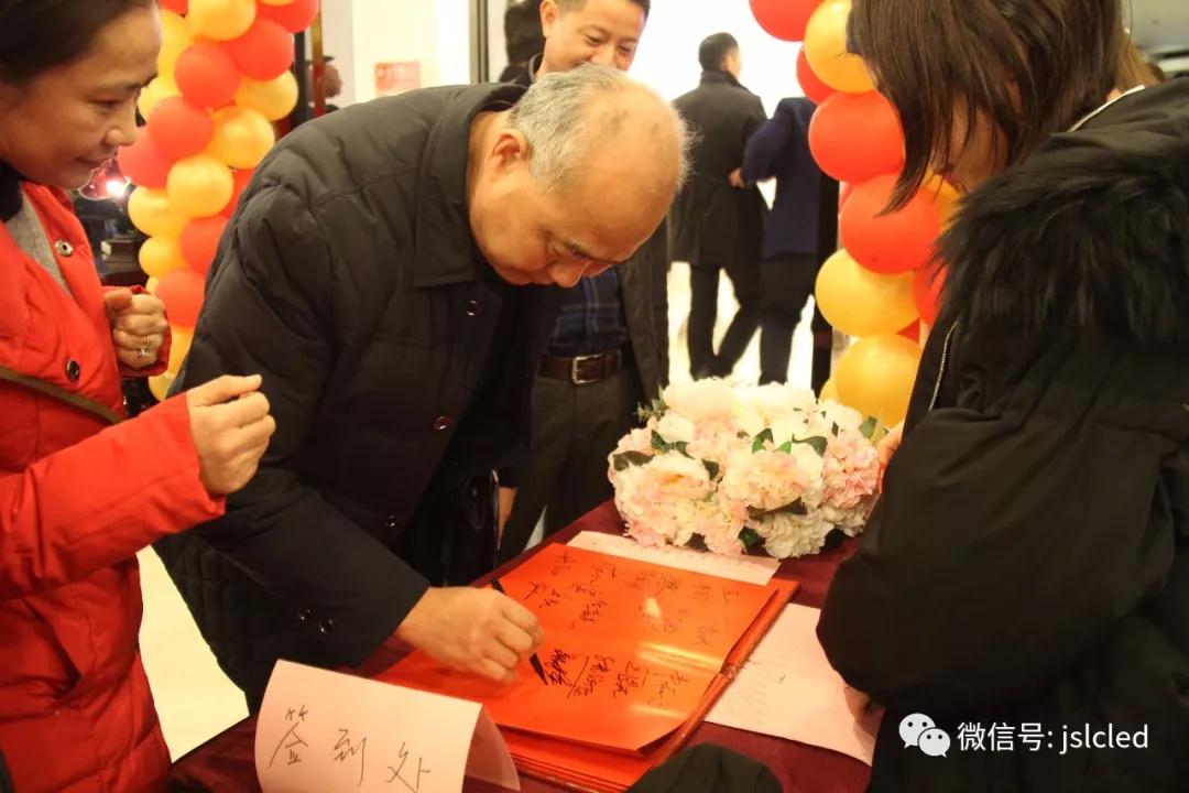 BBt贝博·艾弗森官网