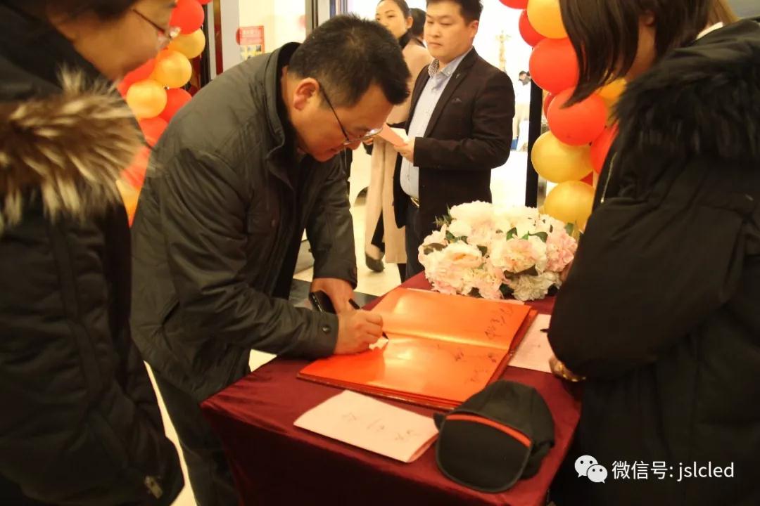 BBt贝博·艾弗森官网