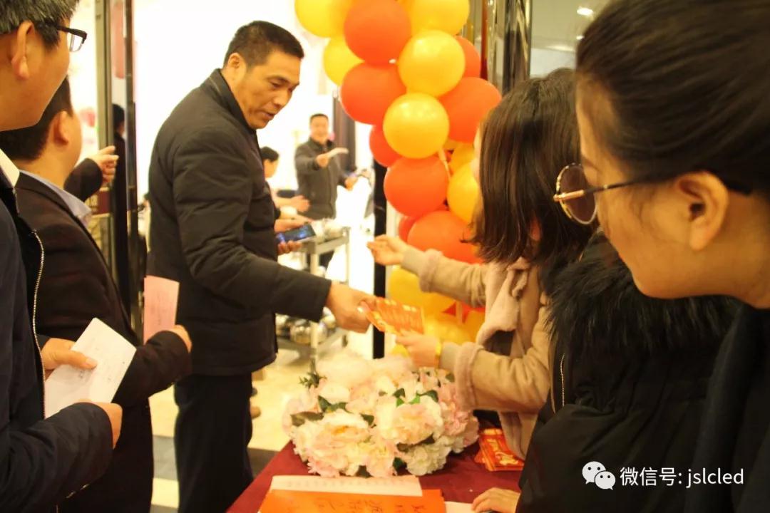 BBt贝博·艾弗森官网