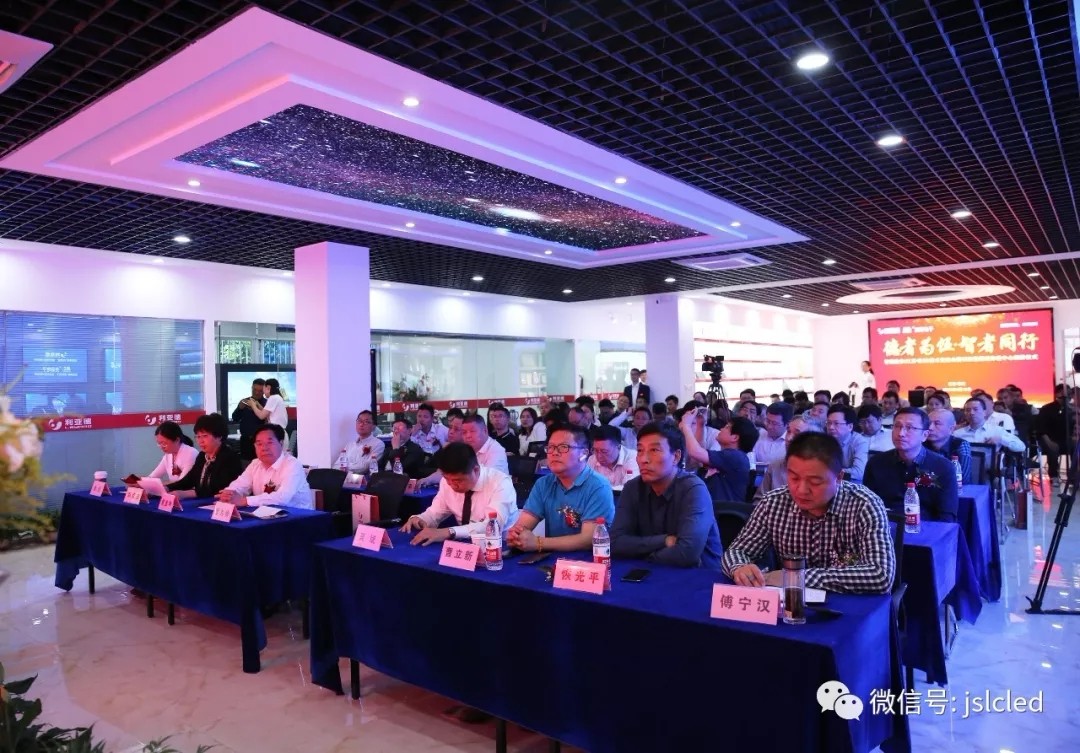 BBt贝博·艾弗森官网