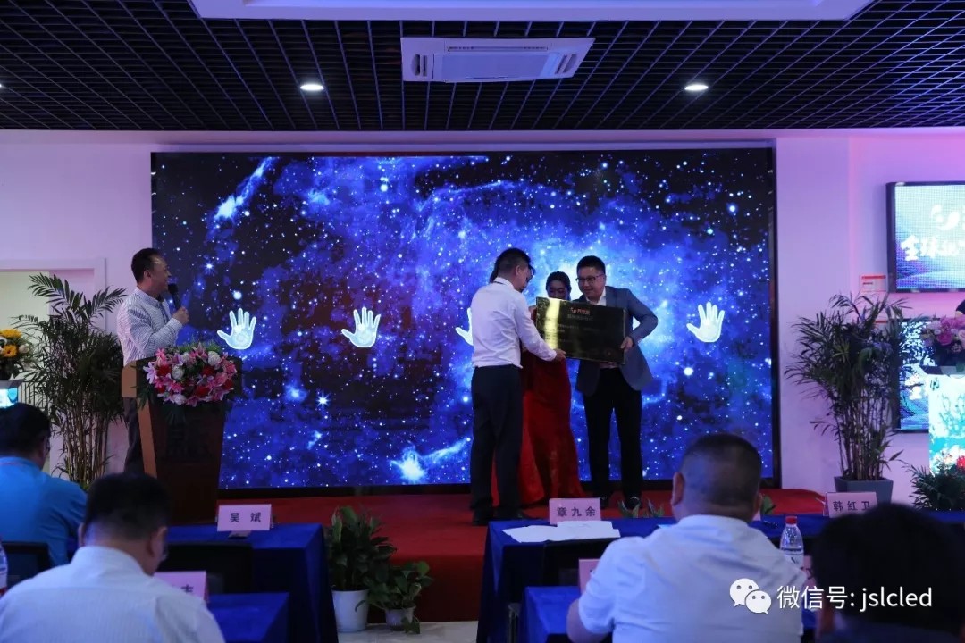 BBt贝博·艾弗森官网